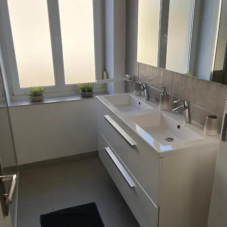 Appartement de Prestige à 2 pas du centre ville Colmar Exterior foto